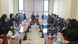 سیاست دانشگاه در جذب هیأت علمی  خارج شدن از حالت انقباضی است