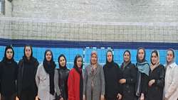 جام قهرمانی در دستان دختران دانشجوی دانشکده پیراپزشکی همدان 