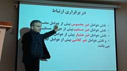 کلاس آموزشی مهارت‌های ارتباطی با تدریس دکتر جلال عبدی در بیمارستان سردار شهید سلیمانی