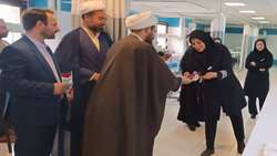تقدیر از پرستاران حامی طرح اکرام ایتام کمیته امداد امام خمینی (ره) و کاشت نهال در هفته گرامیداشت مقام پرستار