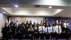 آیین دانش‌آموختگی دانشجویان داروسازی ورودی ۹۹ برگزار شد
