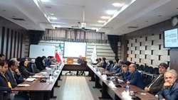 جلسه هماهنگی و تفویض اختیار معاملات خرد در راستای چابک‌سازی دانشگاه برگزار شد