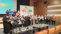 درخشش همکاران دانشگاه علوم‌پزشکی همدان در همایش بهره‌وری کلان منطقه ۳ در کرمانشاه