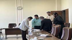 نشست مشترک معاون توسعه دانشگاه با مدیرعامل شرکت صنایع غذایی سحر 