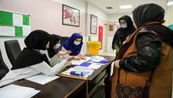 گزارش تصویری ارائه خدمات در ایام نوروزی در مرکز اموزشی درمانی فاطمیه 