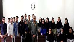 دیدار فرمانده پایگاه سوم شکاری شهید نوژه همدان با دانشجوی رشته هوشبری دانشگاه