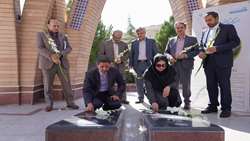 آغاز هفته سلامت در دانشگاه علوم پزشکی همدان  با ادای احترام به مقام شامخ شهدا