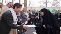 یادبود شهیدان معصومی وموسوی ارفع دربیمارستان سینا با حضور ریاست دانشگاه وجمعی از مدیران
