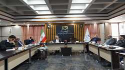  برگزاری نخستین  نشست سرپرست  دانشگاه بااعضای اندیشکده حکمرانی و قانون‌گذاری استان