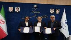 تحول عظیم در ناوگان اورژانس همدان| تفاهم‌نامه خرید ۲۵ دستگاه آمبولانس پیشرفته با اعتبار ۵۰۰ میلیارد تومان امضا شد.