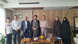 دیدار مدیر امور شاهد و ایثارگران دانشگاه با خانواده شهید قادری