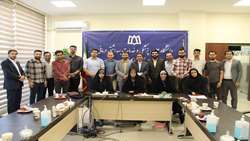 نشست صمیمانه رئیس دانشگاه علوم پزشکی همدان با جوانان دانشگاهی