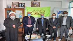 دیدار نوروزی مدیر شبکه بهداشت و درمان نهاوند با امام جمعه این شهرستان
