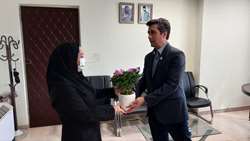 قدردانی از کارشناس بهداشت محیط بیمارستان به مناسبت روز جهانی بهداشت محیط