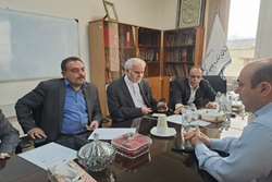 دیدار رئیس دانشگاه علوم پزشکی همدان با رئیس امور شورای اقتصاد سازمان برنامه و بودجه کشور