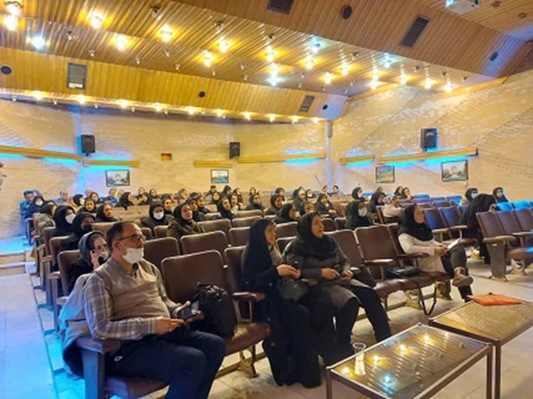 کنفراس علمی "طب سنتی در مامایی و ناباروری" 