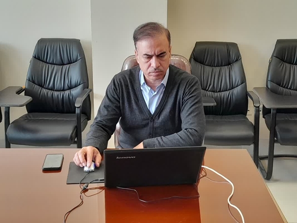 برگزاری وبینار ورزش و اختلالات اسکلتی - عضلانی شغلی در مدیریت آموزش مداوم دانشگاه