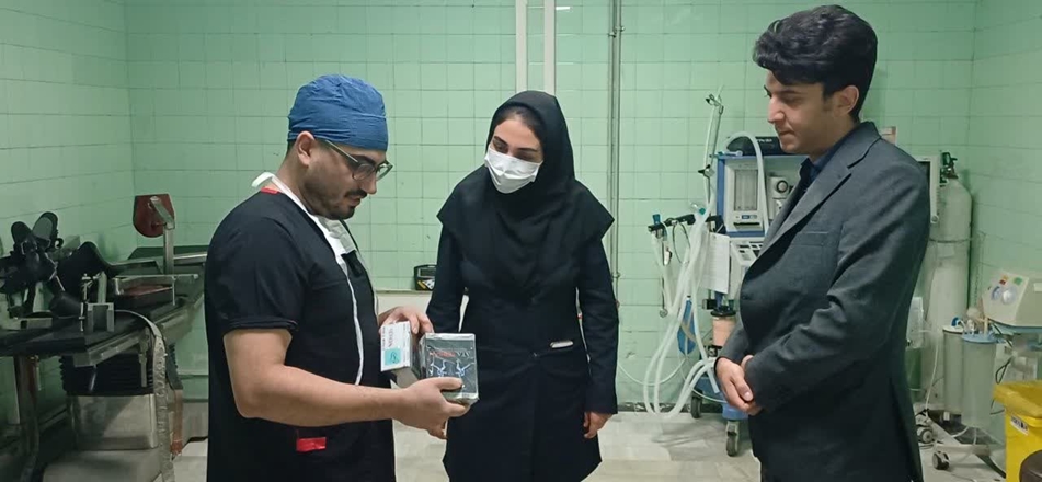 عمل تعویض مفصل زانو؛ خدمت تخصصی جدید در حوزه درمانی شهرستان رزن