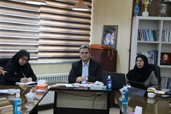 بازدید تیم وزارت بهداشت از روند اجرای برنامه پوکی استخوان در دانشگاه علوم پزشکی همدان 