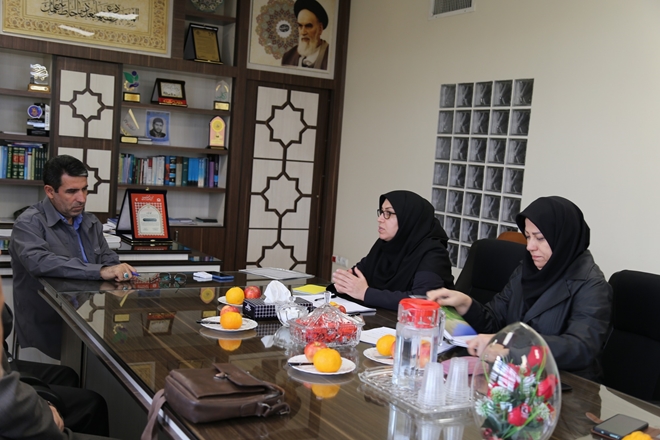 نشست معاون بهداشتی دانشگاه با مدیرکل کمیته امداد استان همدان
