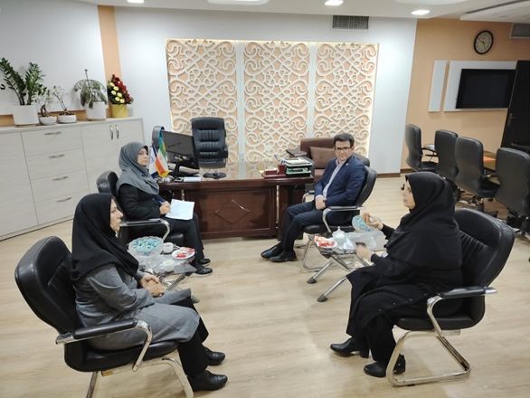 نشست کارشناس ارشد دفتر بهبود تغذیه جامعه وزارت بهداشت با معاون بهداشتی دانشگاه علوم پزشکی همدان