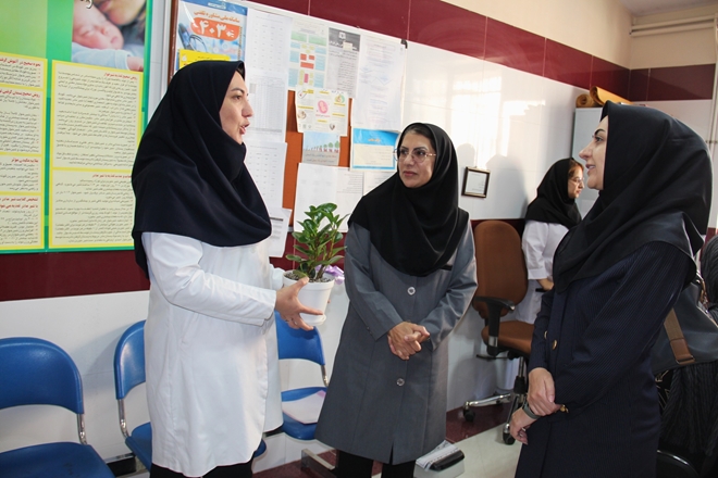 بازدید معاون فنی معاونت بهداشتی از مراکز خدمات جامع سلامت ولی عصر‌(عج) و قدس 