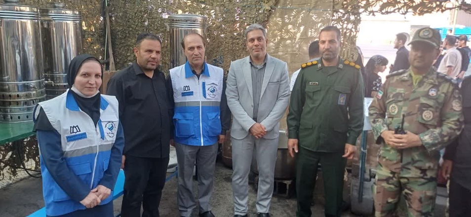 بازدید سرپرست معاونت بهداشتی دانشگاه علوم پزشکی همدان از موکب‌ها و مجتمع‌های رفاهی بین‌راهی