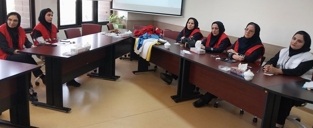 برگزاری مانور دور میزی با موضوع اپیدمی تب دنگی در ایام اربعین حسینی