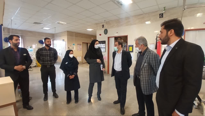 بازدید معاون درمان و مدیر نظارت و اعتباربخشی دانشگاه از بیمارستان ولیعصر(عج) رزن