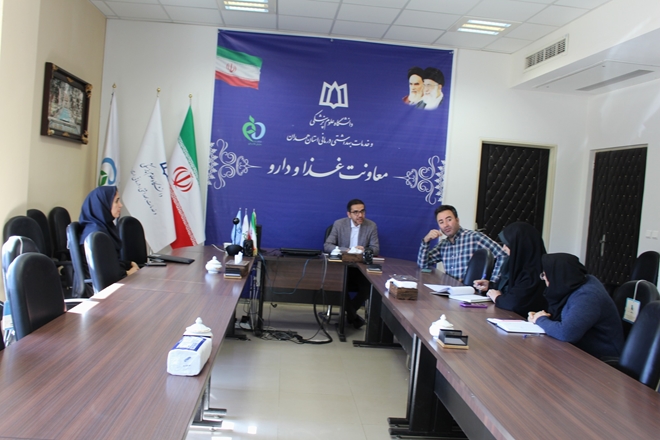 سومین جلسه ارزیابی عملکرد طرح تجهیزیار در مراکز درمانی همدان برگزار شد