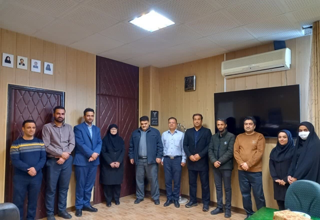 قدردانی رییس دانشکده پرستاری و مامایی از همکاران امور مالی وامور عمومی به مناسبت روز حسابدار