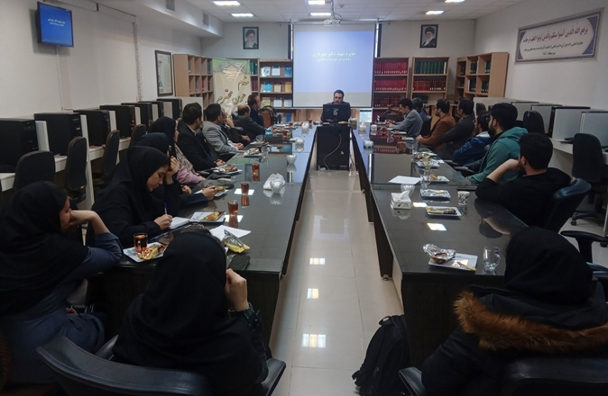  کارگاه«آشنایی با طرح‌ها و تسهیلات بنیاد ملی نخبگان» با حضور مشاور بنیاد ملی نخبگان استان 