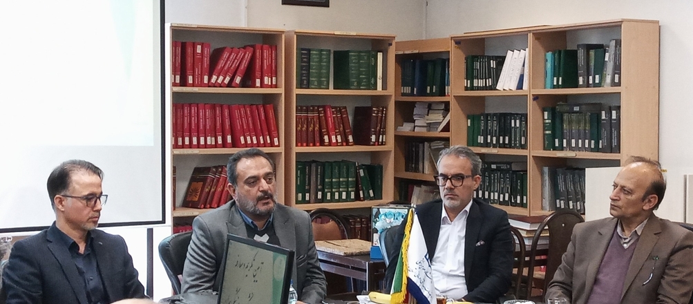 حضور معاونین توسعه و آموزشی دانشگاه در دانشکده پیراپزشکی همدان