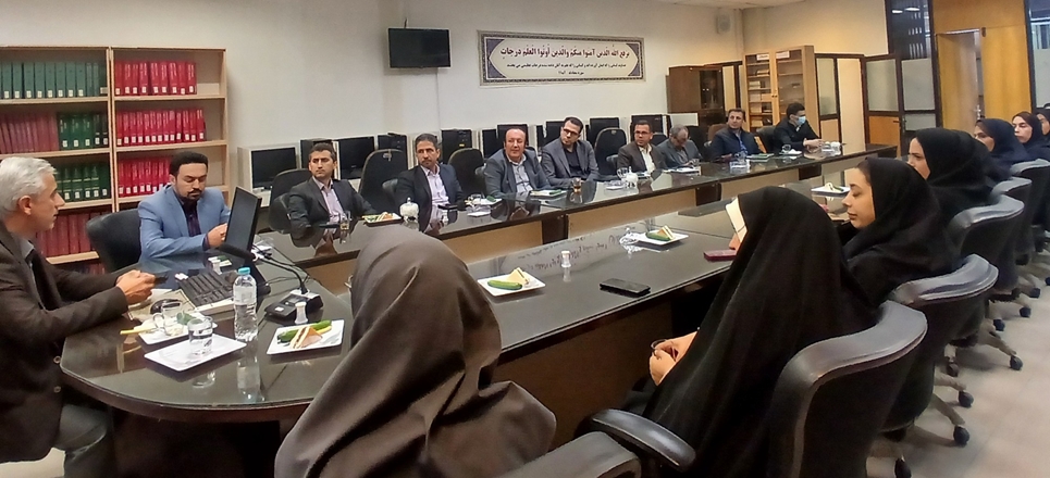 نشست هم اندیشی با اعضای هیئت علمی دانشکده پیراپزشکی همزمان با روز استاد