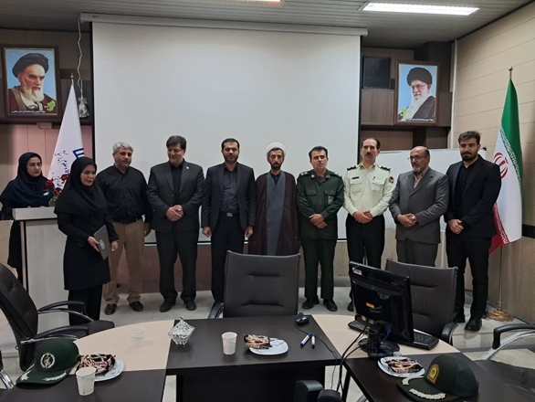 برگزاری آئین تکریم و معارفه سرپرست بیمارستان امام حسن مجتبی (ع) فامنین 