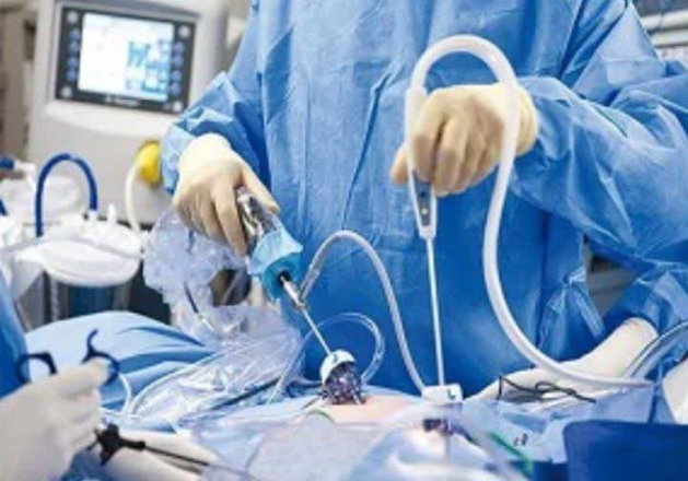 تجهیز شدن بیمارستان ولیعصر (عج) شهرستان رزن به دستگاه لاپاراسکوپی 