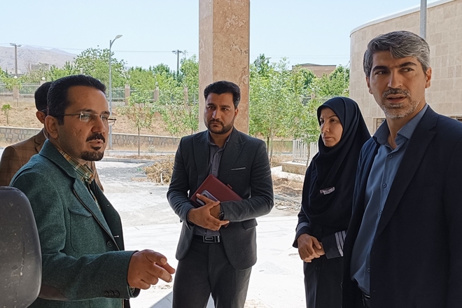 بازدید میدانی معاون توسعه مدیریت ومنابع دانشگاه از بیمارستان سردار شهید سلیمانی