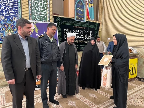 تجلیل از فعالان عرصه جوانی جمعیت و فرزندآوری در آیین نماز جمعه شهرستان درگزین