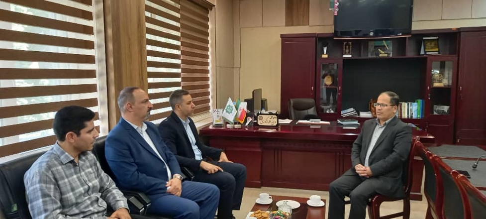 دیدار ریاست پارک علم و فناوری سلامت دانشگاه با مدیر کل امور مالیاتی استان همدان