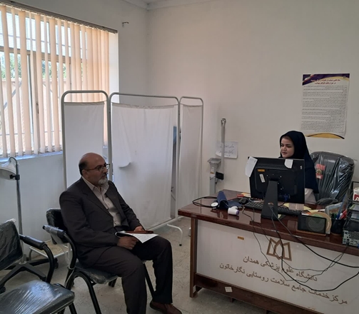 بازدید سرپرست مرکز بهداشت فامنین از مرکز خدمات جامع سلامت روستایی نگارخاتون 