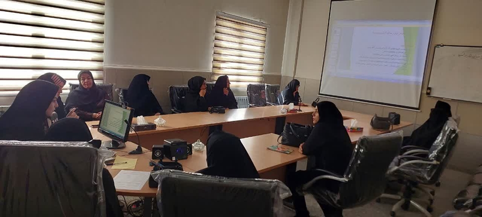 برگزاری جلسه آموزشی رابطین سلامت در راستای توانمندسازی دانش و مهارت داوطلبین سلامت
