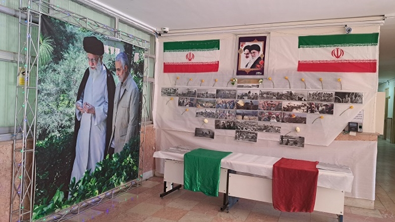 برپایی نمایشگاه عکس جاودانه ها در مرکز بهداشت همدان