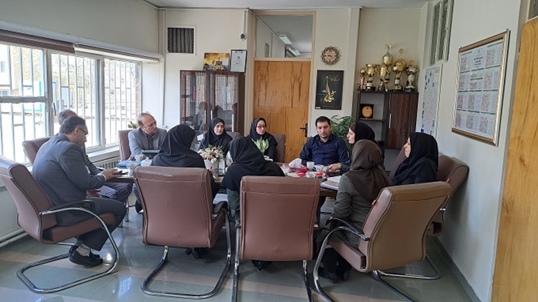 تعامل مرکز بهداشت همدان با آموزش و پرورش در نهادینه کردن فرهنگ سلامت