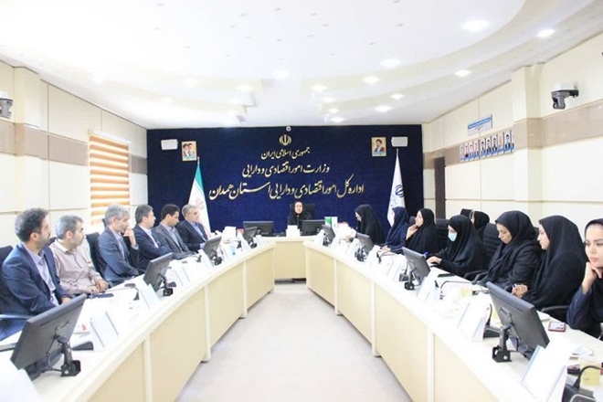 تمرکز بر تکمیل زنجیره آموزش، غربالگری و تشخیص زودهنگام در قالب پویش ملی پیشگیری از سرطان