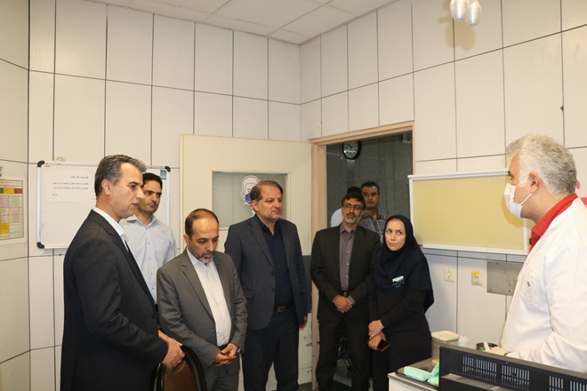 بازدید فرماندار همدان از مجتمع آموزشی درمانی بعثت 