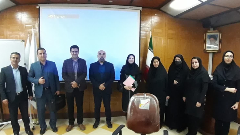 جلسه بازنگری پست های سازمانی در مدیریت تحول اداری برگزار شد