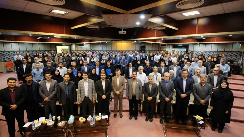 نخستین همایش کارکنان مدیریت منابع انسانی دانشگاه علوم پزشکی همدان برگزار شد