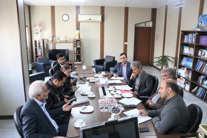 دیدار سرپرست دانشگاه علوم پزشکی همدان با رئیس سازمان مدیریت و برنامه ریزی استان