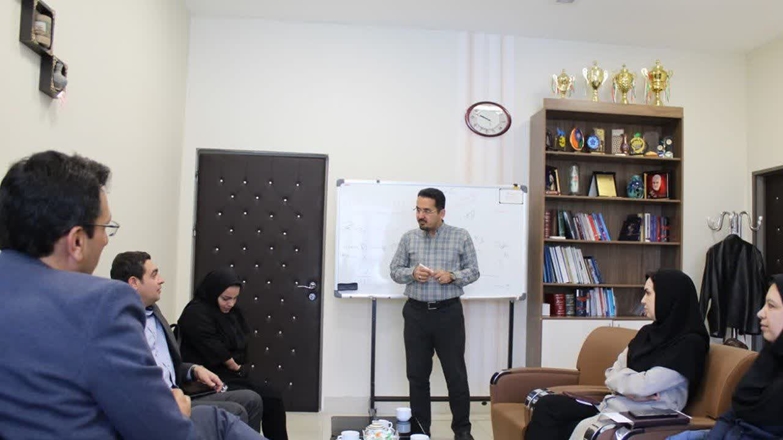 تراز مثبت مالی داروخانه شبانه روزی دانشگاه و بررسی اقدامات بهره‌ور اجرا شده در دانشکده داروسازی