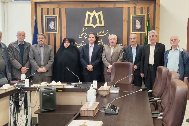 نشست رییس دانشگاه با مجمع خیرین سلامت در آستانه روز اکرام و تکریم خیرین: برنامه دانشگاه راه‌اندازی پیوند مغز استخوان،  آزمایشگاه ژنتیک و پذیرش دستیار چشم است 